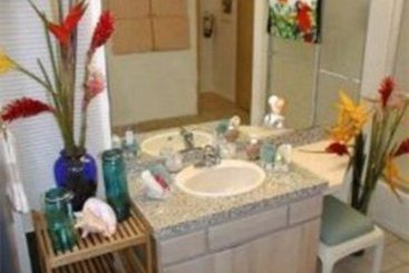 Hotel Maui Tradewinds 