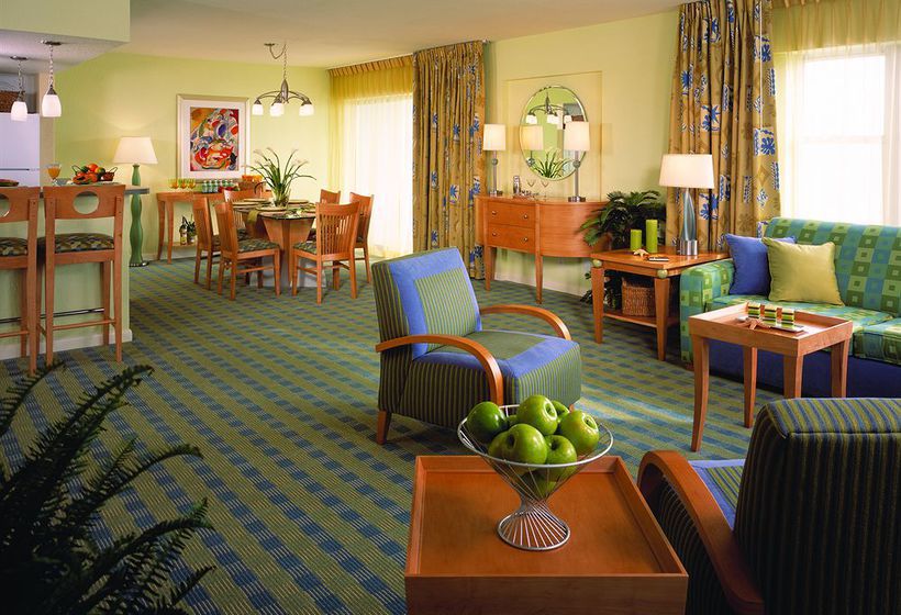 Hotel Solara Surfside Resort 