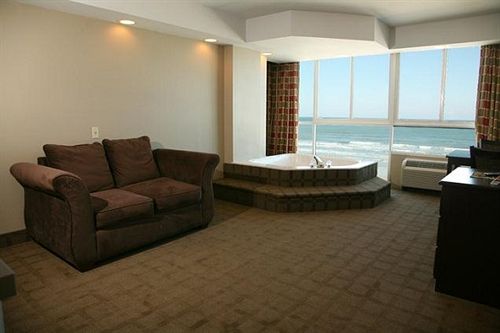 Hotel Boardwalk Inn & Suites  | Daytona Beach | Florida | United States 7
