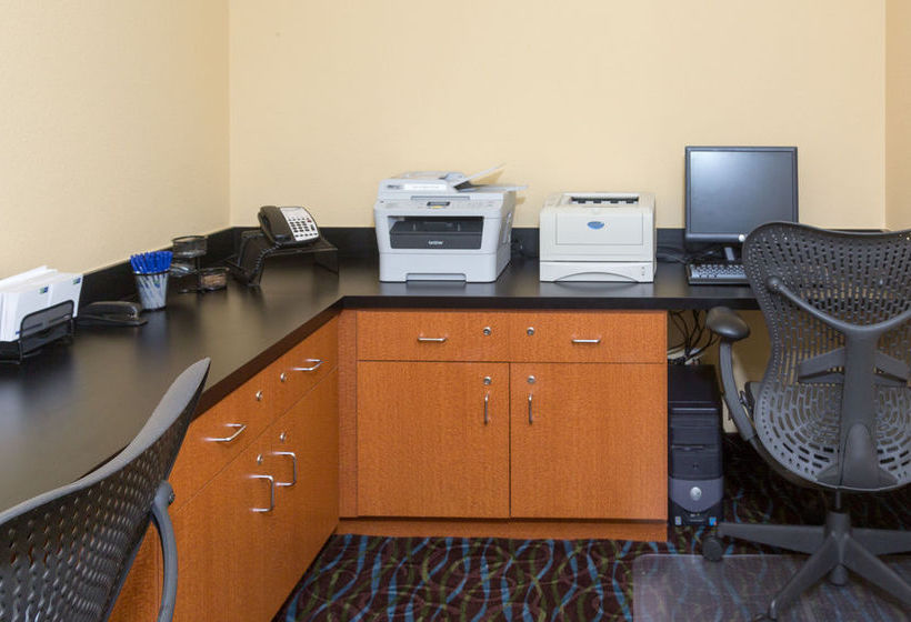 Holiday Inn Express Hotel & Suites Jacksonville Airport  | Jacksonville | Florida | United States 14