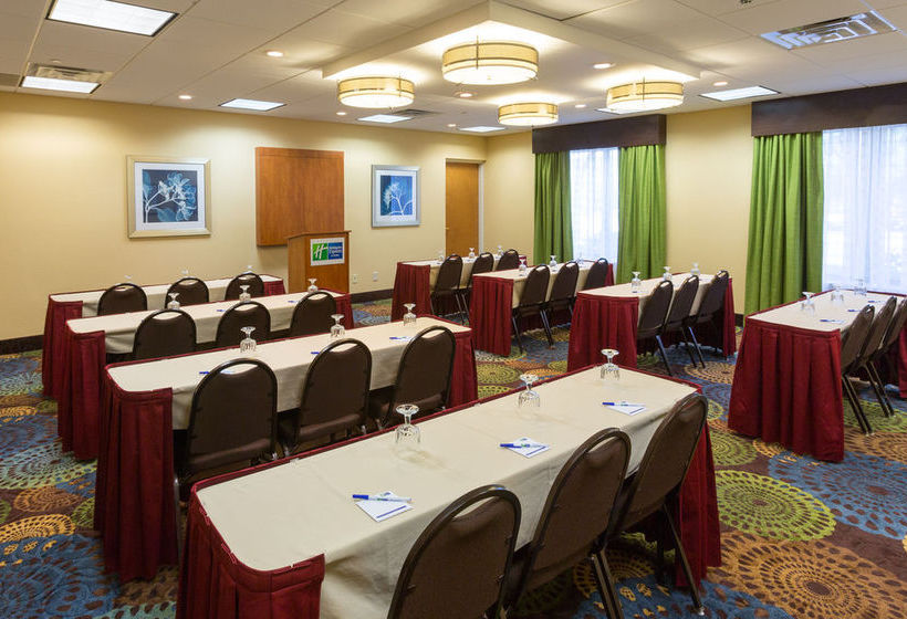 Holiday Inn Express Hotel & Suites Jacksonville Airport  | Jacksonville | Florida | United States 16