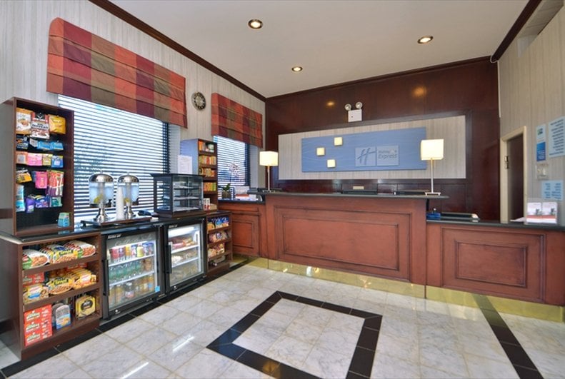 Hotel Holiday Inn Express Kennedy Airport  | New York | Nueva York | United States 16