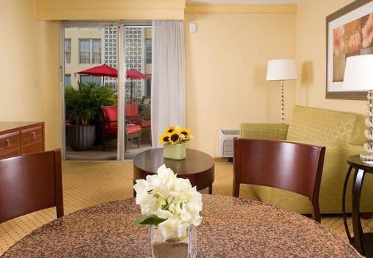 Hotel Courtyard Miami Coral Gables  | Coral Gables | Florida | United States 2