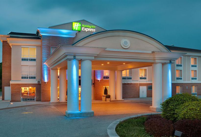 Hotel Holiday Inn Express Findley Lake (I-86 Exit 4) 