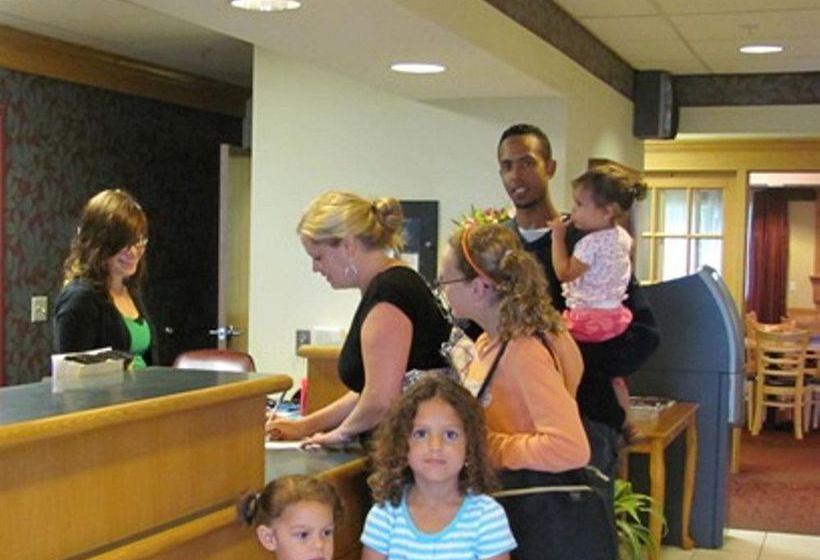 Hotel Dollinger's Inn & Suites  | Brockport | Nueva York | United States 1