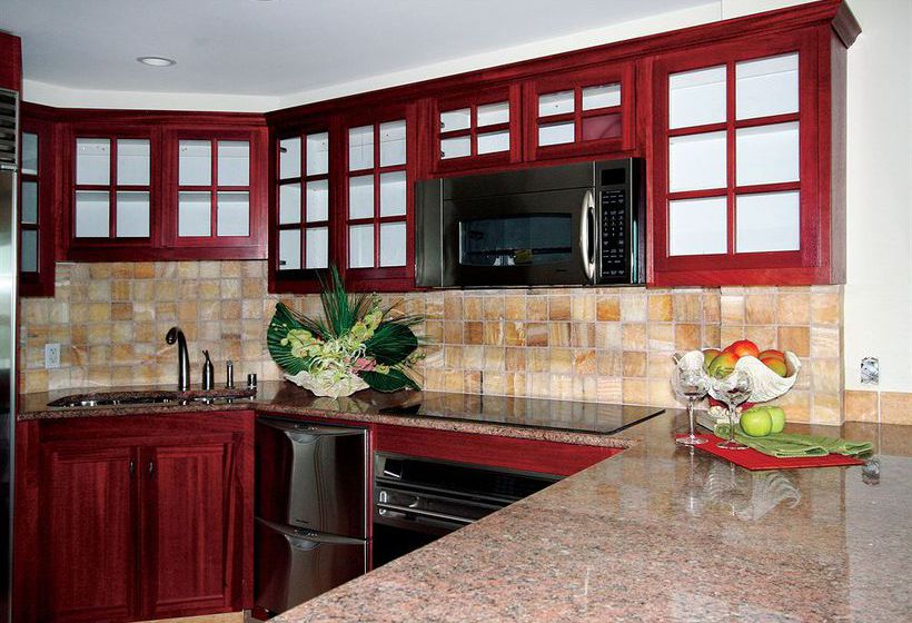 Hotel Outrigger Waipouli Beach Resort  