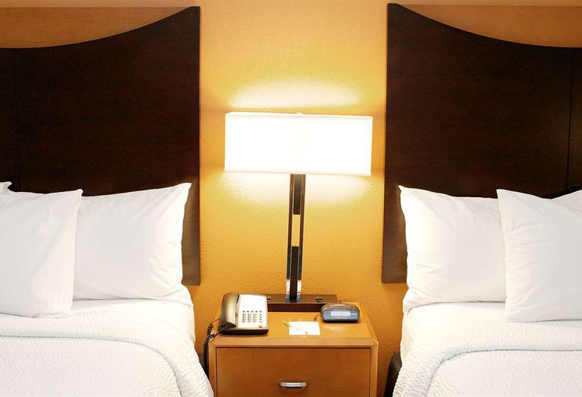 Hotel Fairfield Inn St. Petersburg Clearwater  | Clearwater | Florida | United States 12