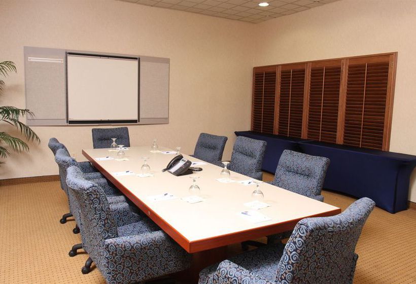 Hotel Marco LaGuardia by Lexington 