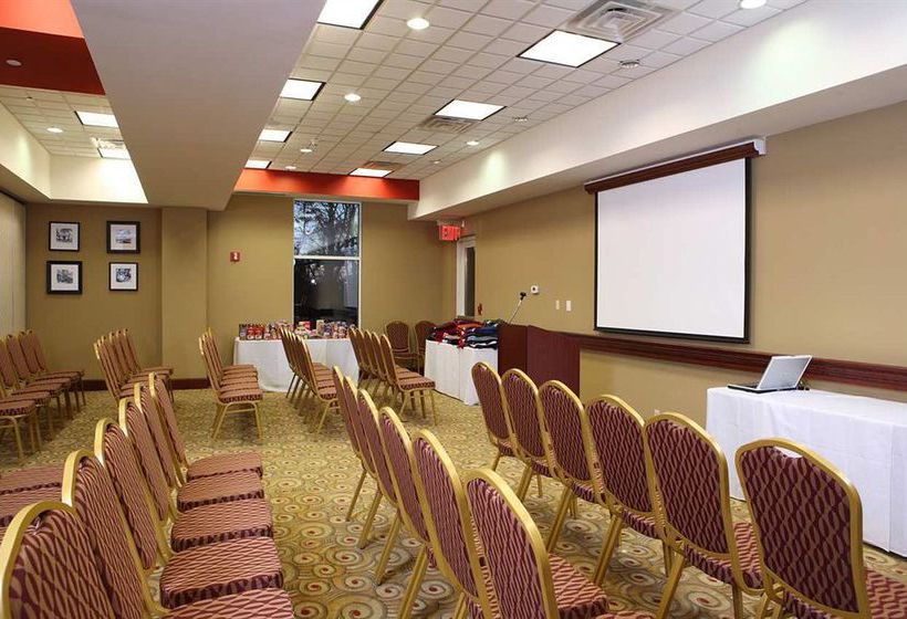 Hotel Hampton Inn & Suites Staten Island  | Staten Island | Nueva York | United States 8