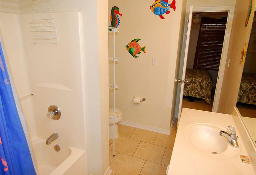 ResortQuest Rentals at Gulfview Condominium  | Destin | Florida | United States 9