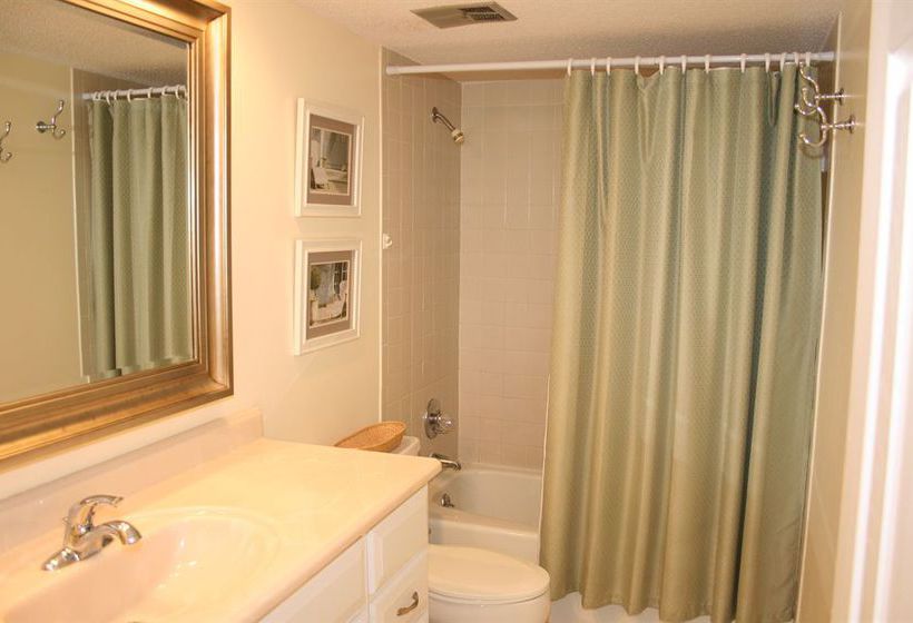 Hotel Resortquest Beach House Condominiums  | Destin | Florida | United States 2