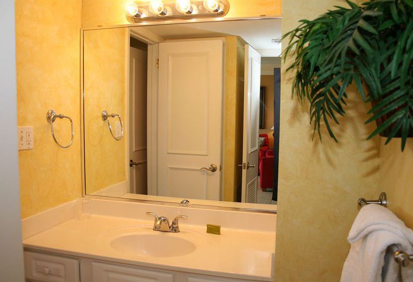 Hotel Resortquest Beach House Condominiums  | Destin | Florida | United States 4