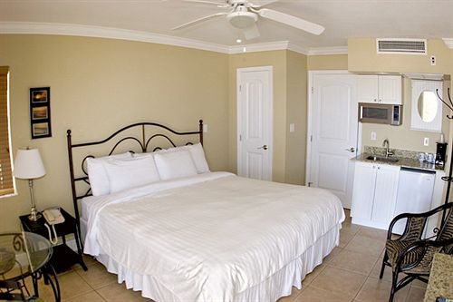 Hotel Isis  | North Redington Beach | Florida | United States 13
