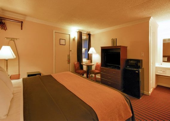 Hotel Econo Lodge At The Falls North  | Niagara Falls | Nueva York | United States 11