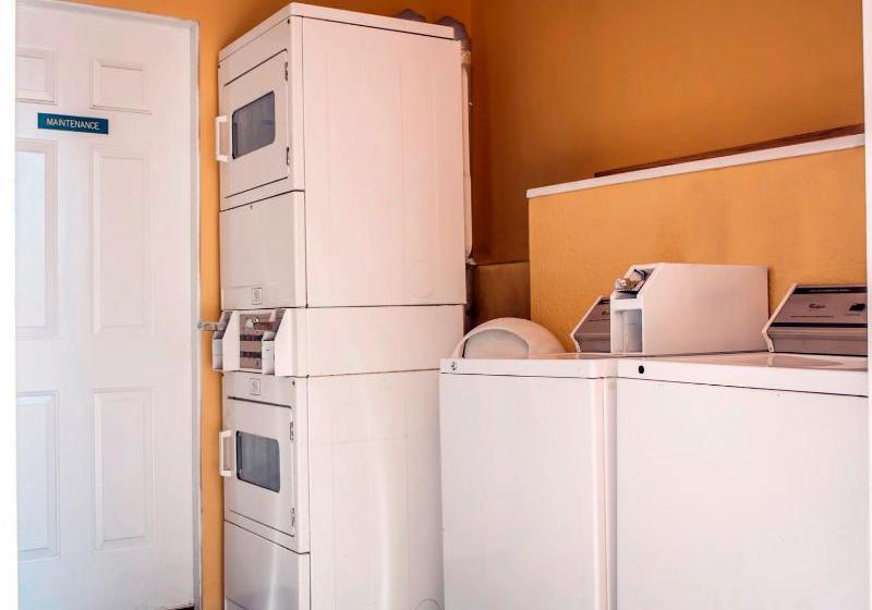 Hotel Econo Lodge  | New Port Richey | Florida | United States 5