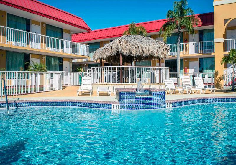 Hotel Econo Lodge  | New Port Richey | Florida | United States 7