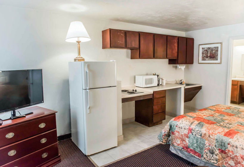 Hotel Suburban Extended Stay  | Tallahassee | Florida | United States 15