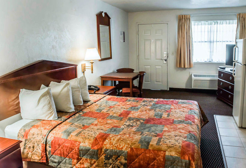 Hotel Suburban Extended Stay  | Tallahassee | Florida | United States 16