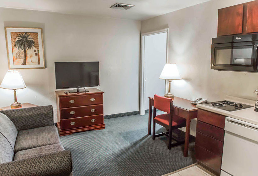 Hotel Suburban Extended Stay  | Tallahassee | Florida | United States 17