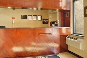 Hotel Super 8 JFK Airport NYC  | Jamaica - Long Island | Nueva York | Estados Unidos 1