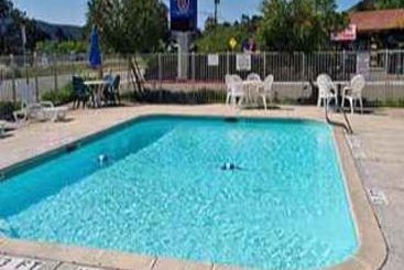 Motel 6 Jacksonville Southeast 1232  | Jacksonville | Florida | United States 2