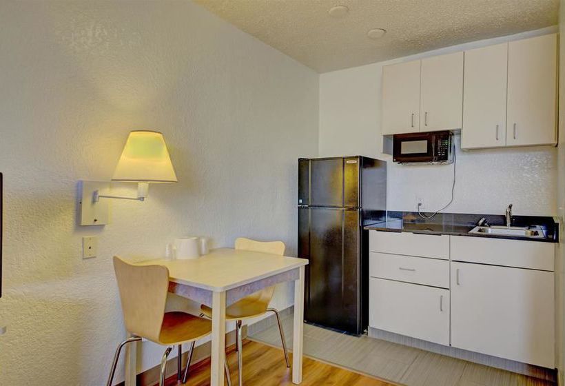 Motel 6 Cocoa Beach 69  | Cocoa Beach | Florida | United States 15