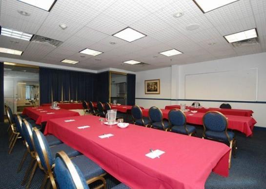 Hotel Quality Inn & Suites Albany Airport 