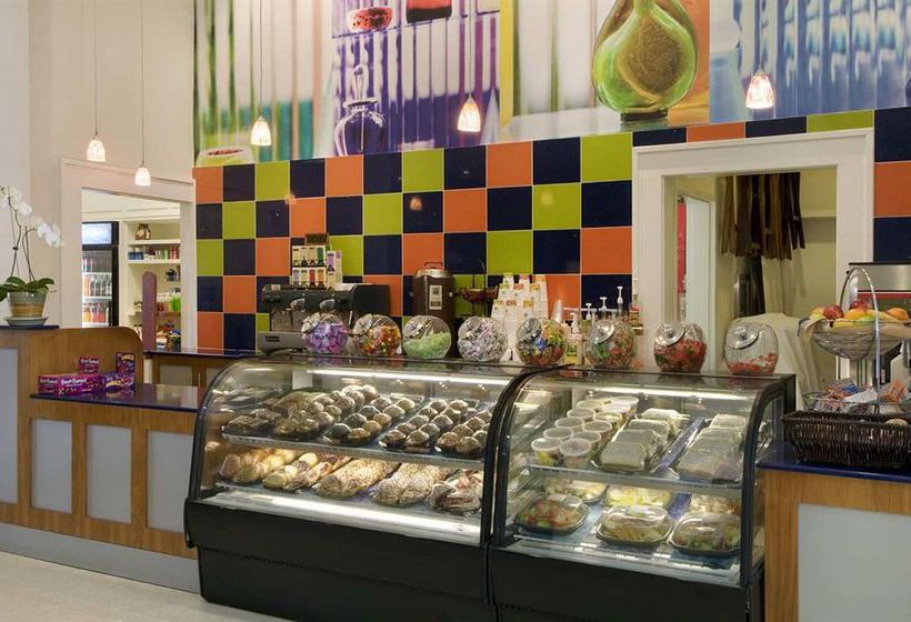 Hotel Hilton Pensacola Beach Gulf Front  | Pensacola Beach | Florida | United States 3