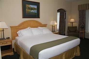Hotel Holiday Inn Express Watertown - Thousand Islands  | Watertown | Nueva York | United States 16