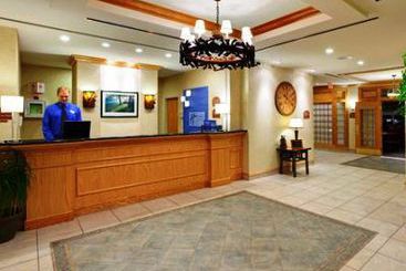 Hotel Holiday Inn Express Watertown - Thousand Islands  | Watertown | Nueva York | United States 2