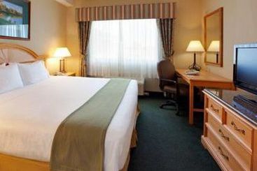 Hotel Holiday Inn Express Watertown - Thousand Islands  | Watertown | Nueva York | United States 4