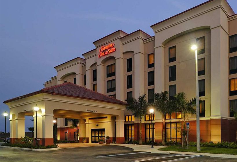Hotel Hampton Inn & Suites Ft. Myers-Estero 