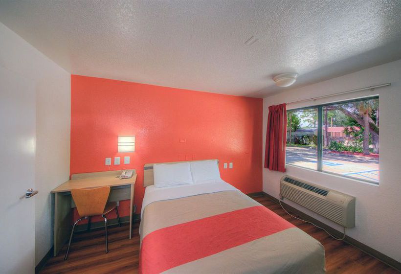 Motel 6 Bradenton  | Bradenton | Florida | United States 12