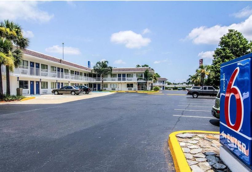Motel 6 Jacksonville - Orange Park  | Jacksonville | Florida | United States 4