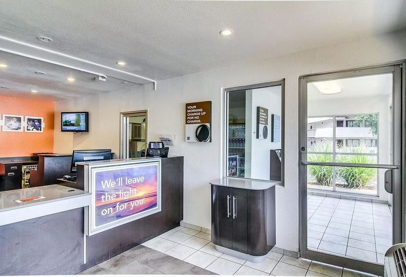 Motel 6 Jacksonville - Orange Park  | Jacksonville | Florida | United States 9