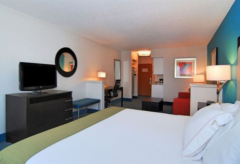 Hotel Holiday Inn Express Destin (MID Bay Bridge)  | Destin | Florida | United States 20