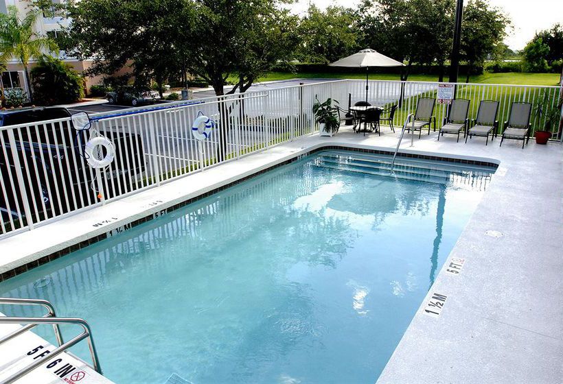 Hotel Holiday Inn Express Venice  | Venice | Florida | United States 1