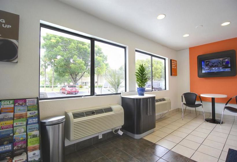 Motel 6 Lantana  | Lantana | Florida | United States 17