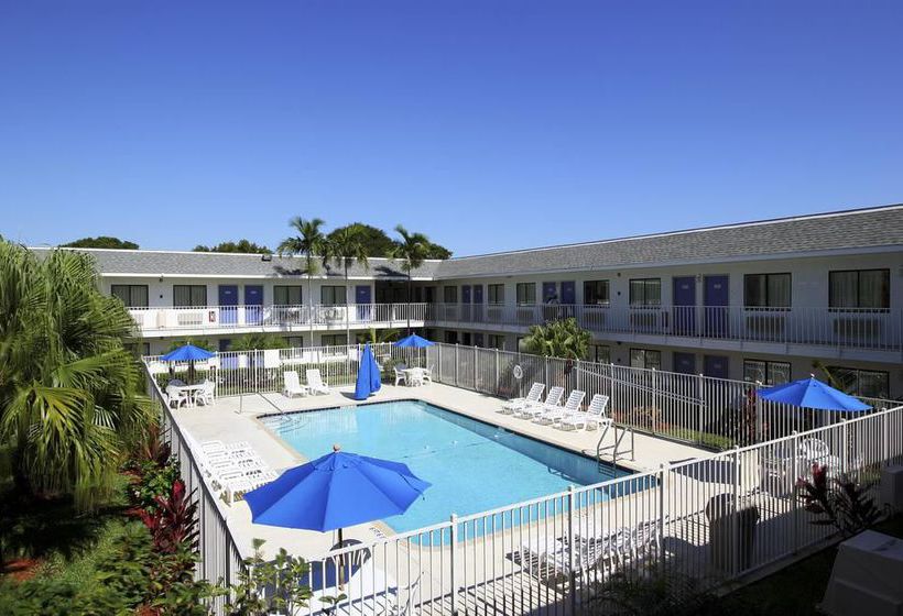 Motel 6 Lantana  | Lantana | Florida | United States 19