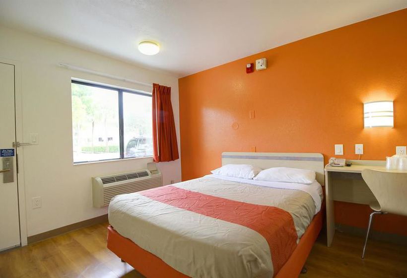 Motel 6 Lantana  | Lantana | Florida | United States 5