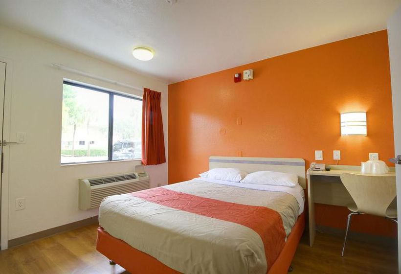 Motel 6 Lantana  | Lantana | Florida | United States 7