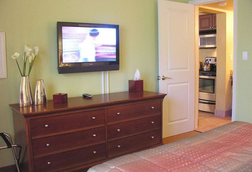 Away Inn  | Lauderdale by the Sea | Florida | United States 2