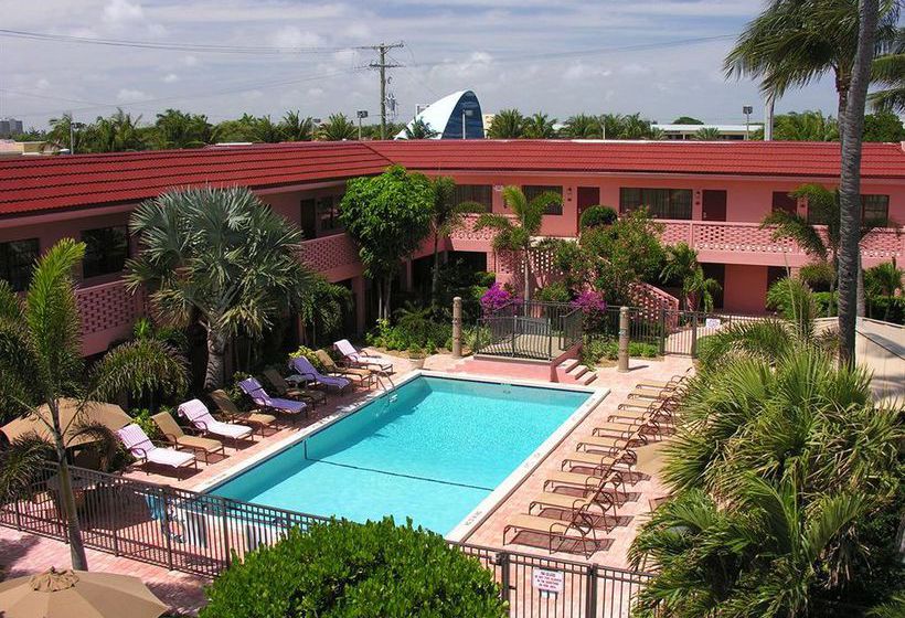 Away Inn  | Lauderdale by the Sea | Florida | United States 6