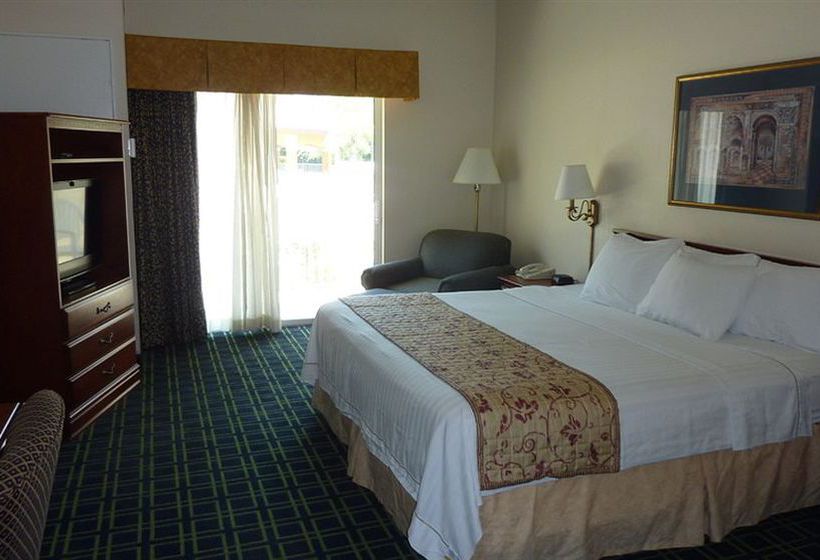 Hotel Holiday Inn Express Naples Downtown 5th Avenue  | Naples | Florida | United States 11