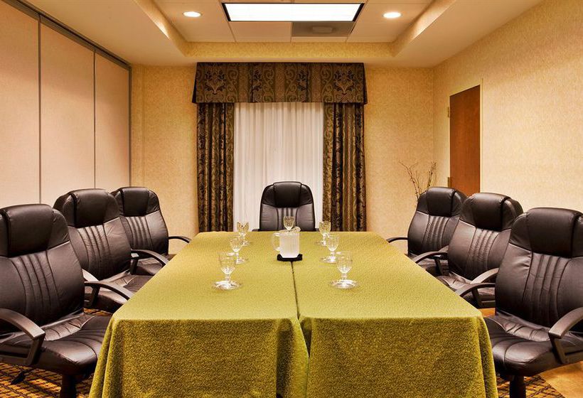 Holiday Inn Express Hotel & Suites Lake Okeechobee  | Okeechobee | Florida | United States 15