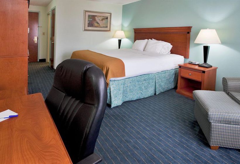 Holiday Inn Express Hotel & Suites Lake Okeechobee  | Okeechobee | Florida | United States 6