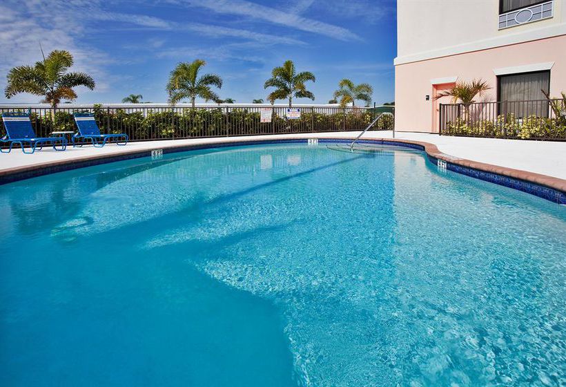 Holiday Inn Express Hotel & Suites Lake Okeechobee  | Okeechobee | Florida | United States 7