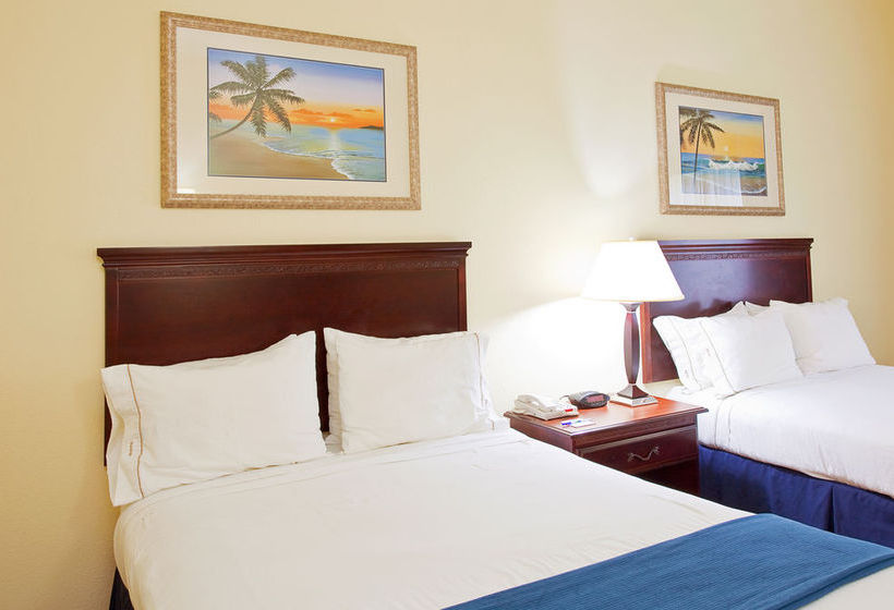Hotel Holiday Inn Express Panama City Tyndall  | Panama City | Florida | United States 1