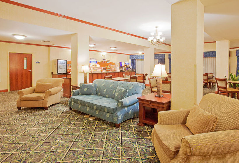 Hotel Holiday Inn Express Panama City Tyndall  | Panama City | Florida | United States 13