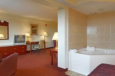 Hotel Wingate By Wyndham St Augustin 